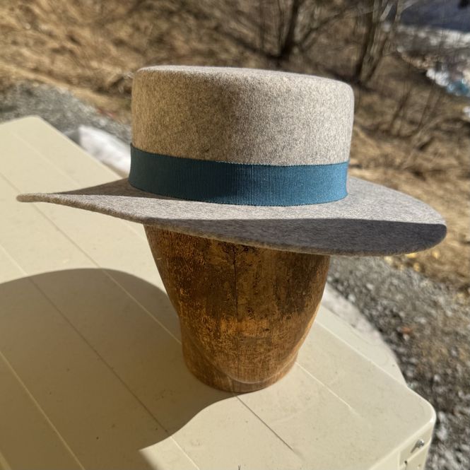 Hovedbilde Spansk hatt grå
